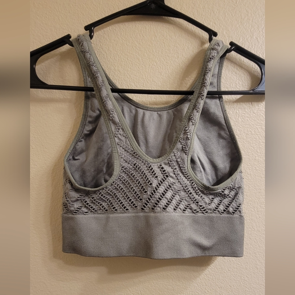 Victoria Sport by Victoria Secret sage Green bralette - Picture 2 of 3